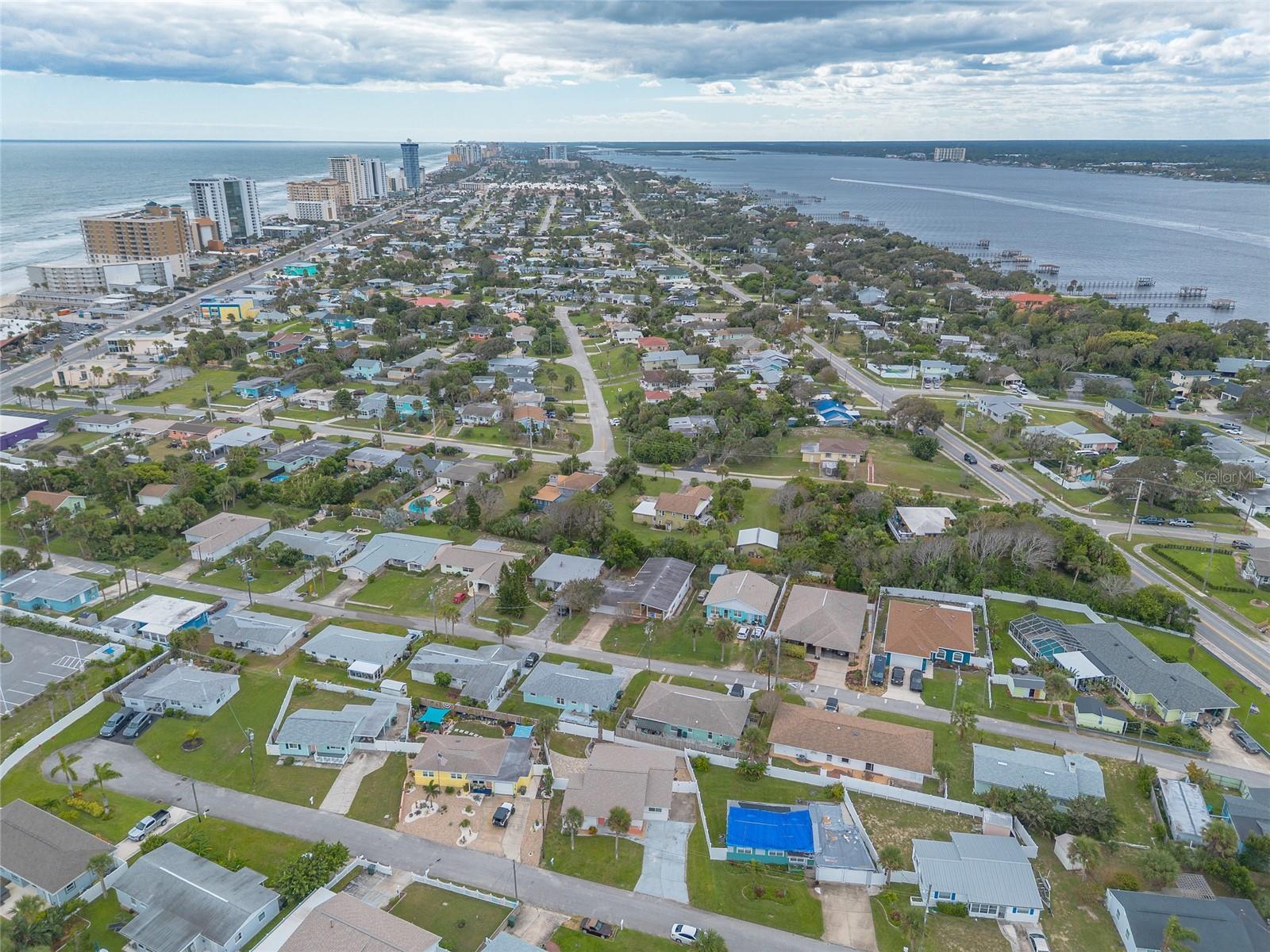 8 Robben, Daytona Beach, FL 32118
