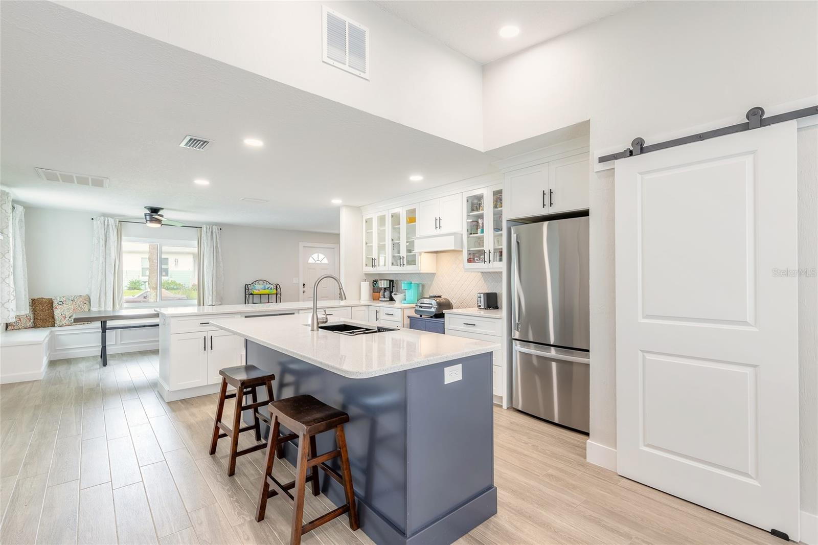 8 Robben, Daytona Beach, FL 32118