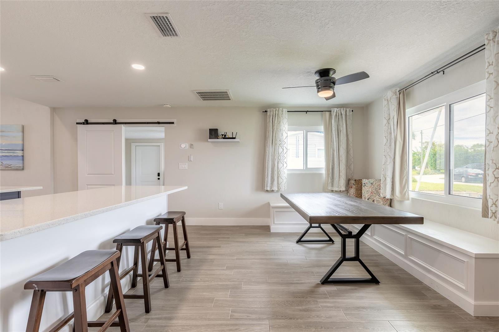 8 Robben, Daytona Beach, FL 32118