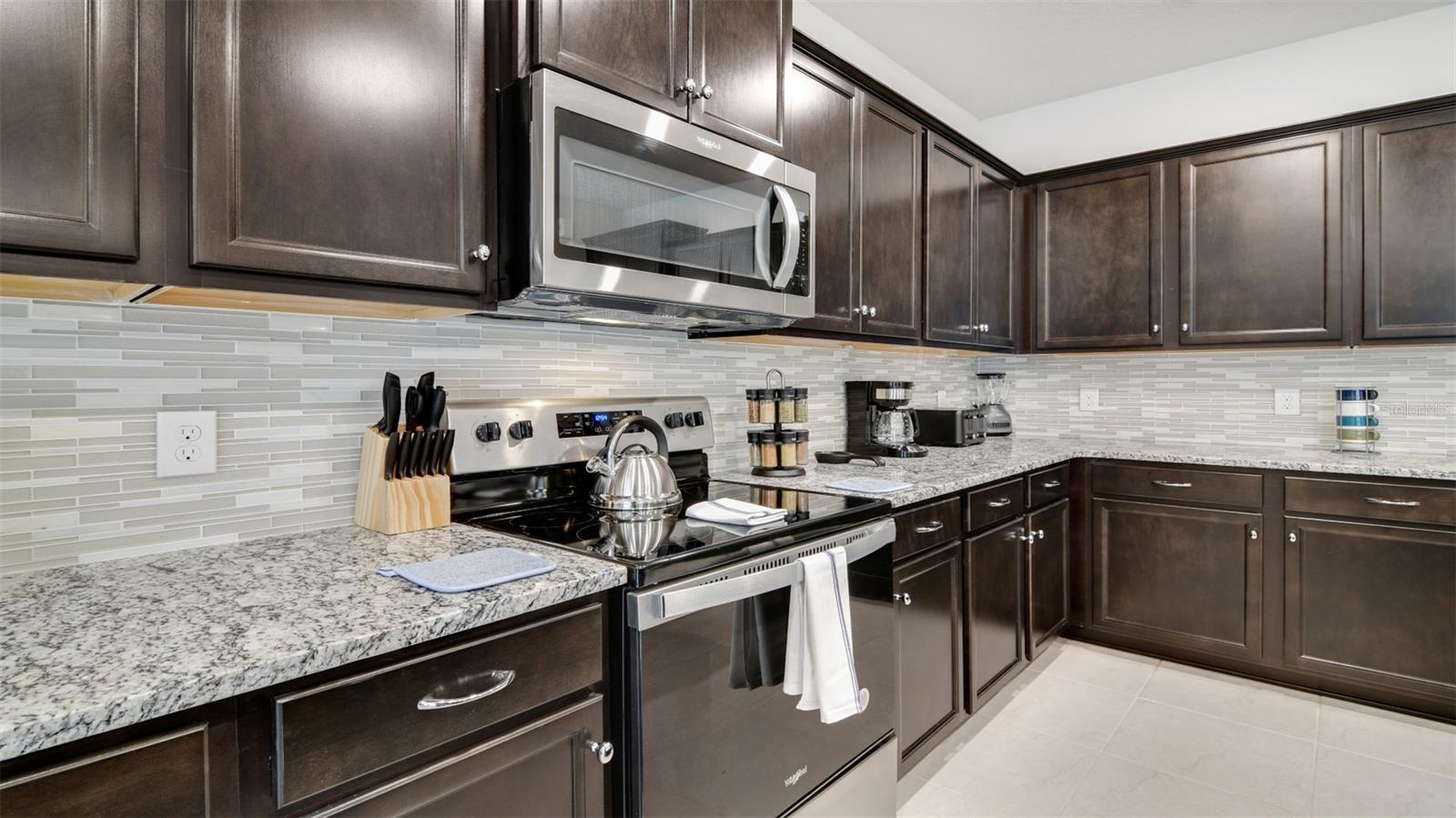 3005 Mahalo, Davenport, FL 33897