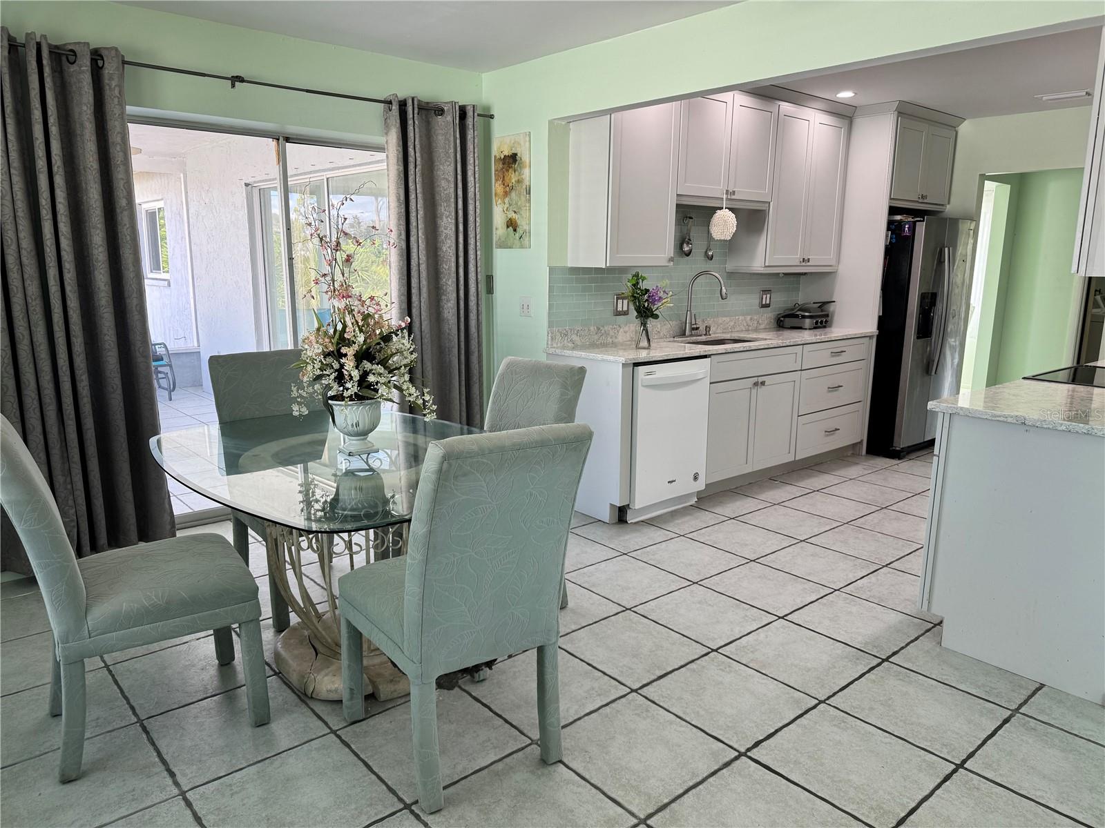 1048 Porpoise, Venice, FL 34293