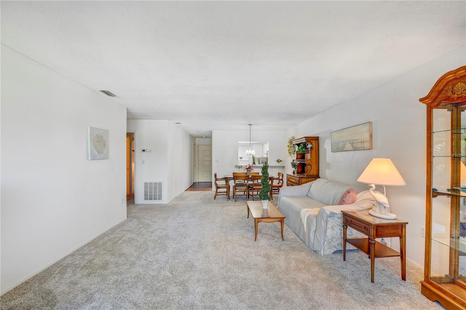 6400 Flotilla Unit 15, Holmes Beach, FL 34217