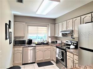 5147 Willow Links Unit 18, Sarasota, FL 34235