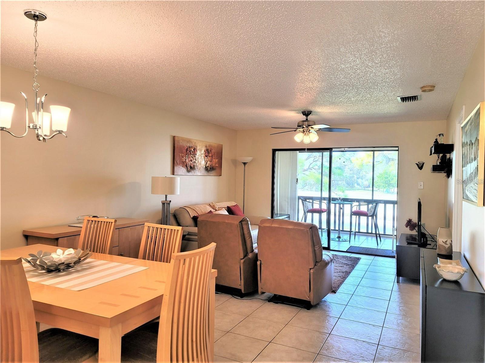 5147 Willow Links Unit 18, Sarasota, FL 34235