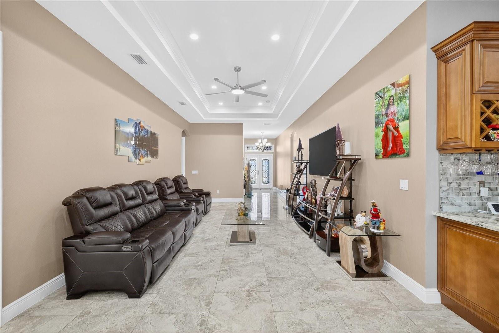 3914 Sligh, Tampa, FL 33614