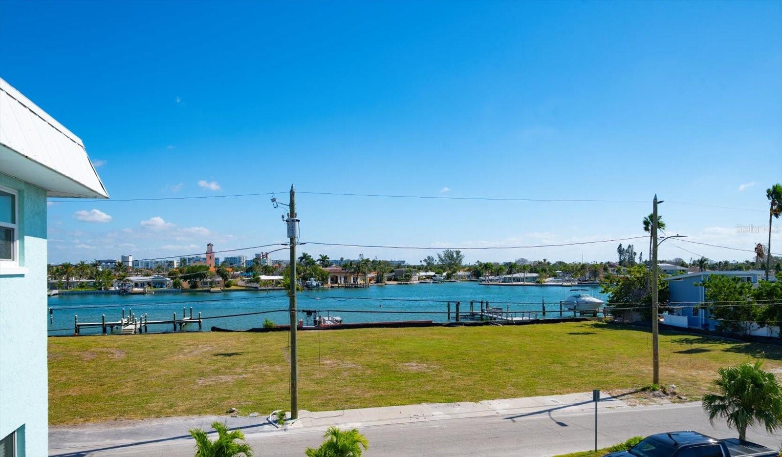 8200 Bayshore Unit 9, Treasure Island, FL 33706