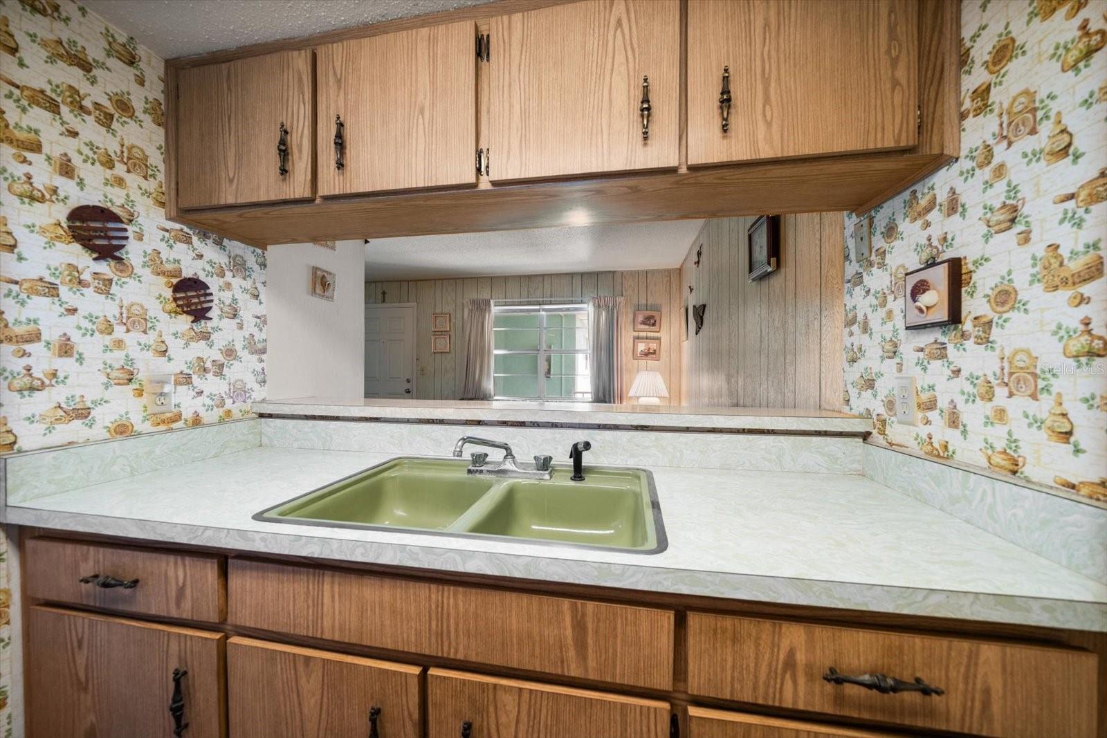 8200 Bayshore Unit 9, Treasure Island, FL 33706