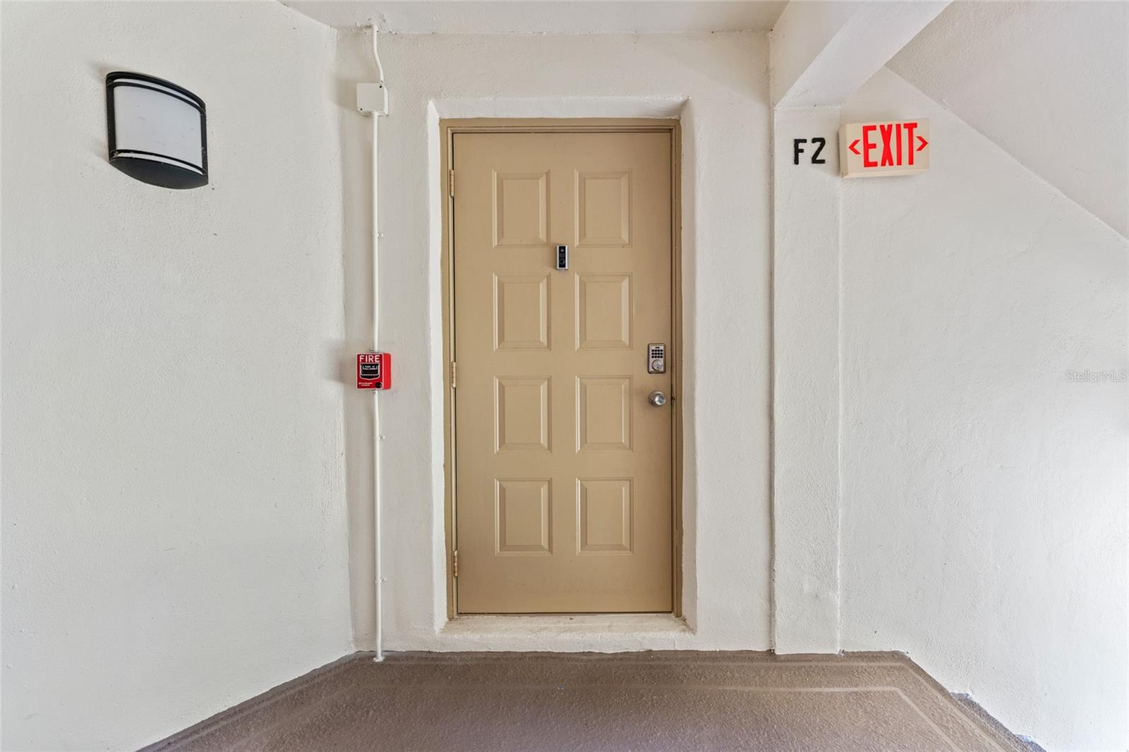3232 Lake Pine Unit F2, Tarpon Springs, FL 34688