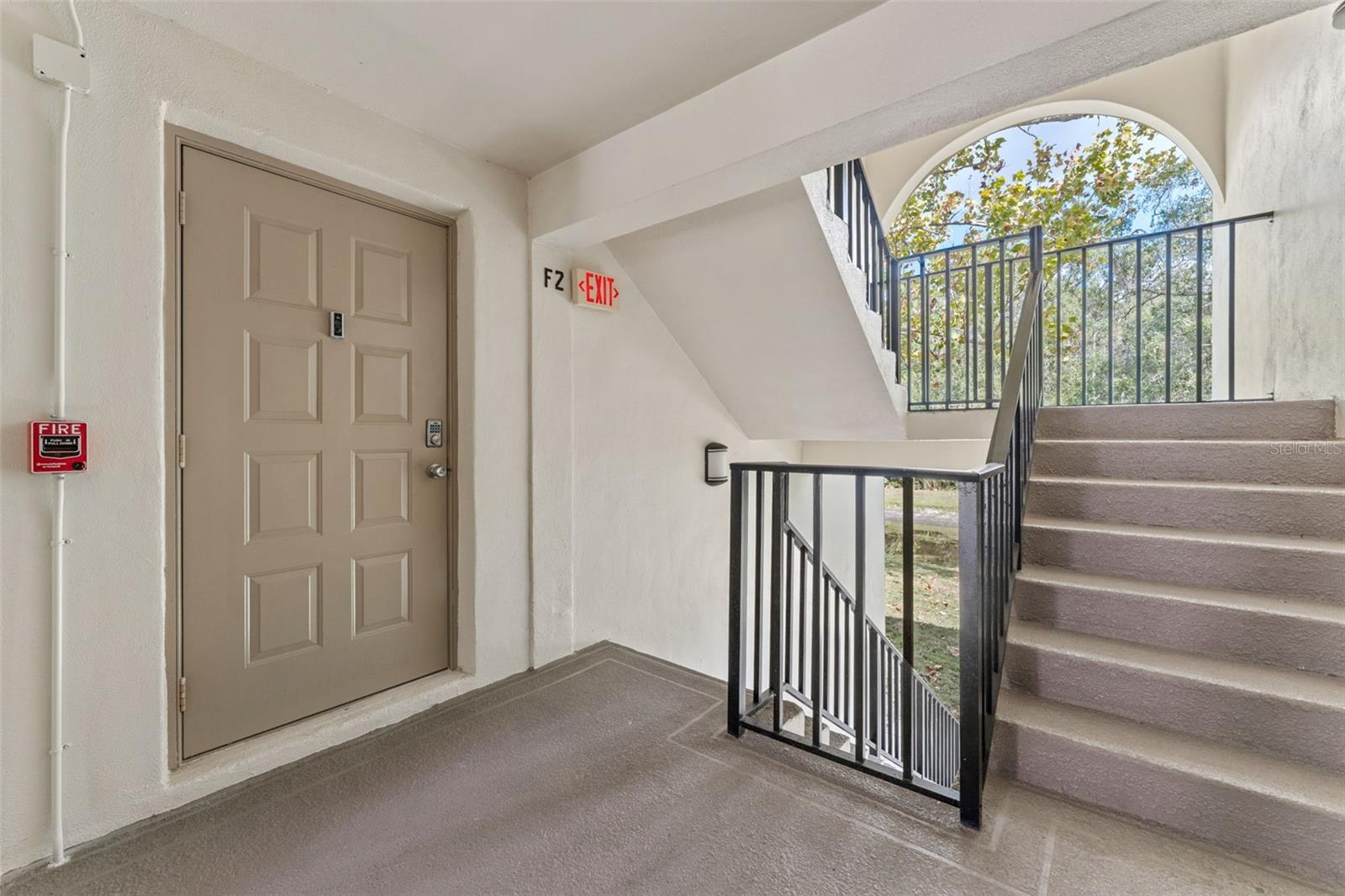 3232 Lake Pine Unit F2, Tarpon Springs, FL 34688