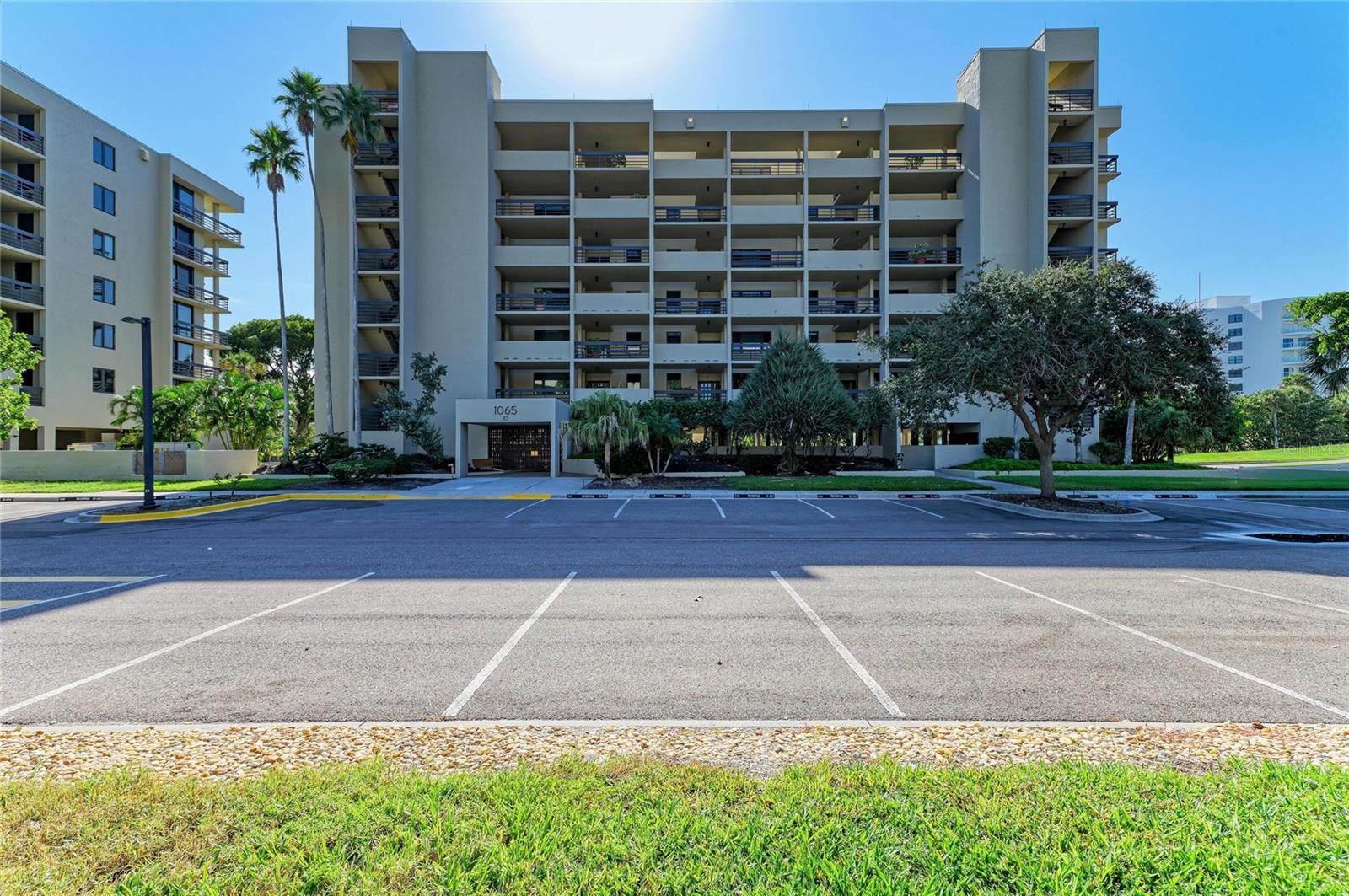 1065 Gulf of Mexico Unit 201, Longboat Key, FL 34228