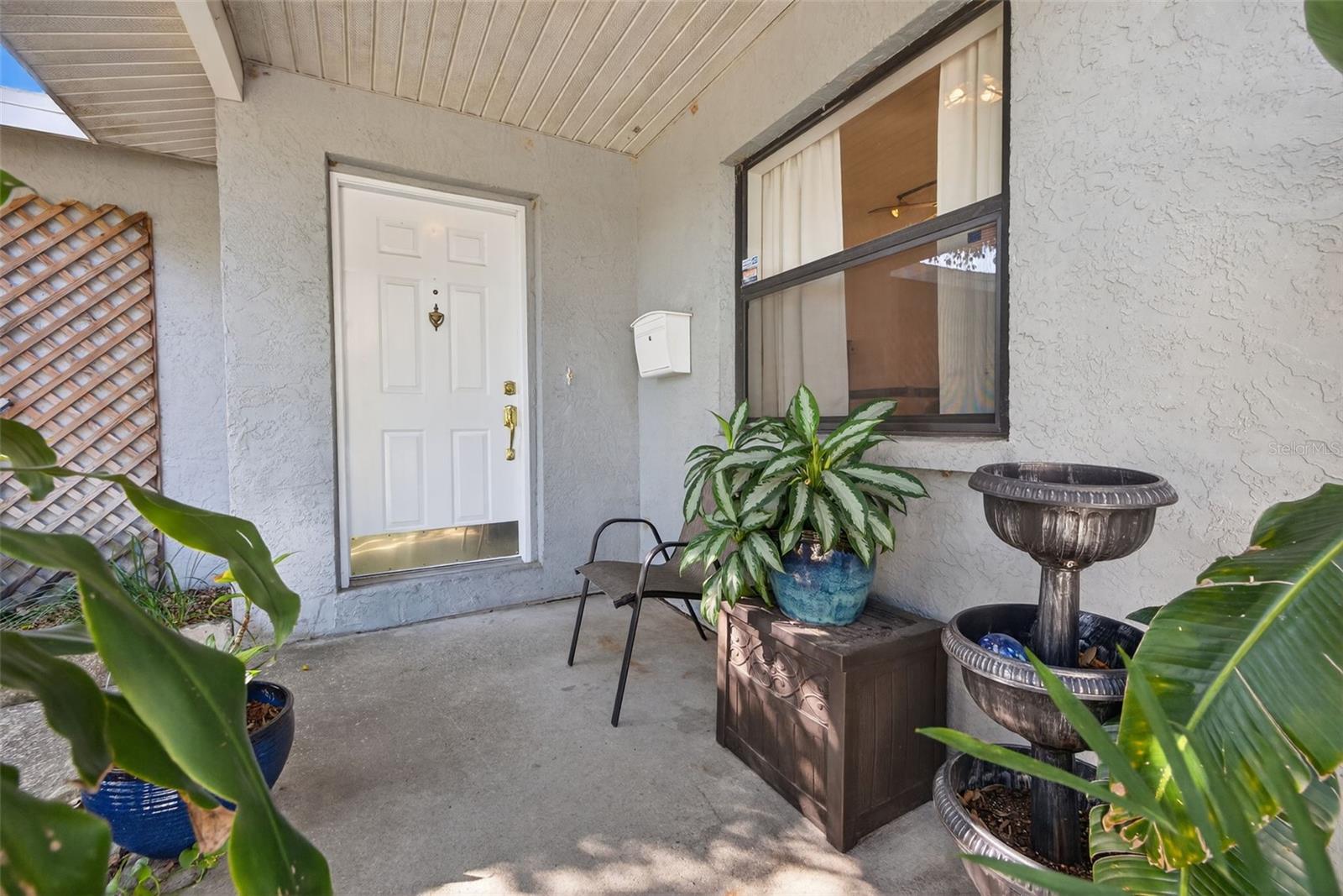 7016 2nd, St Petersburg, FL 33702