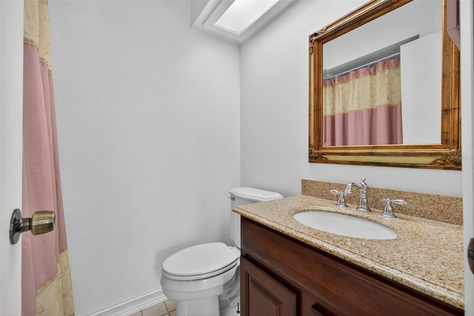 7016 2nd, St Petersburg, FL 33702
