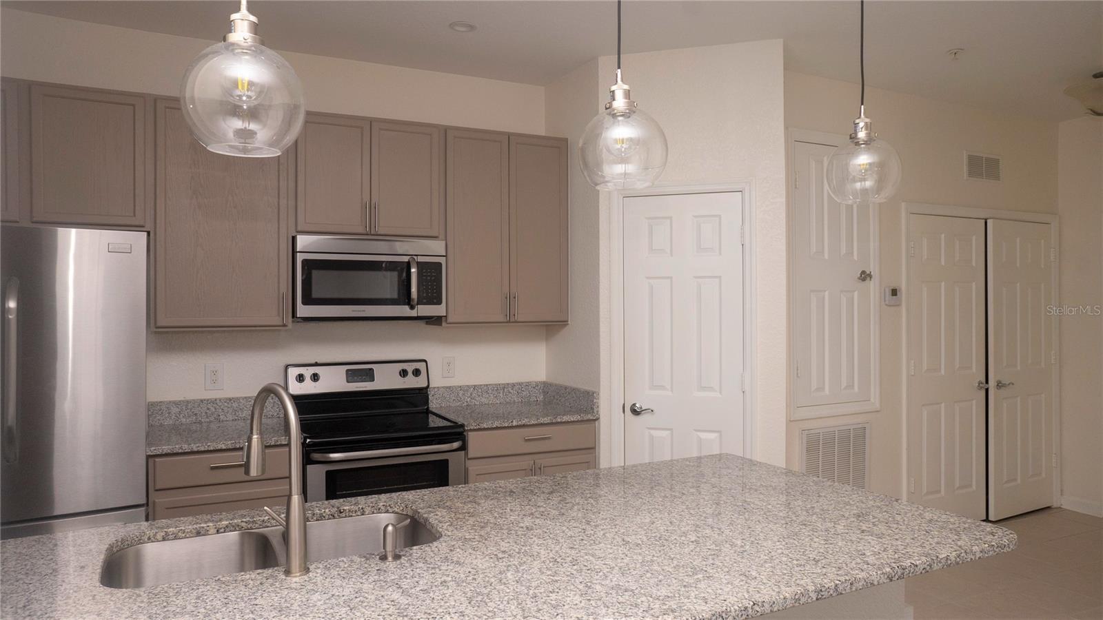 6466 Cava Alta Unit 101, Orlando, FL 32835