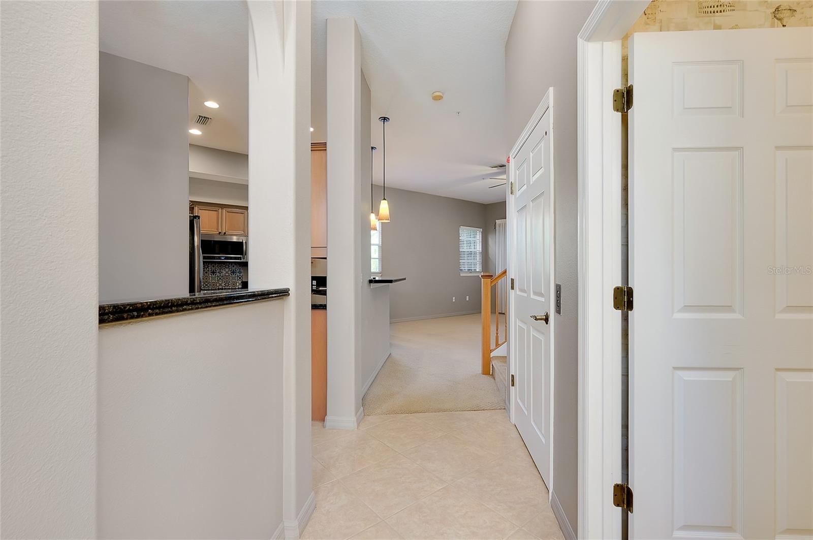 3975 Square East Unit 9, Sarasota, FL 34238
