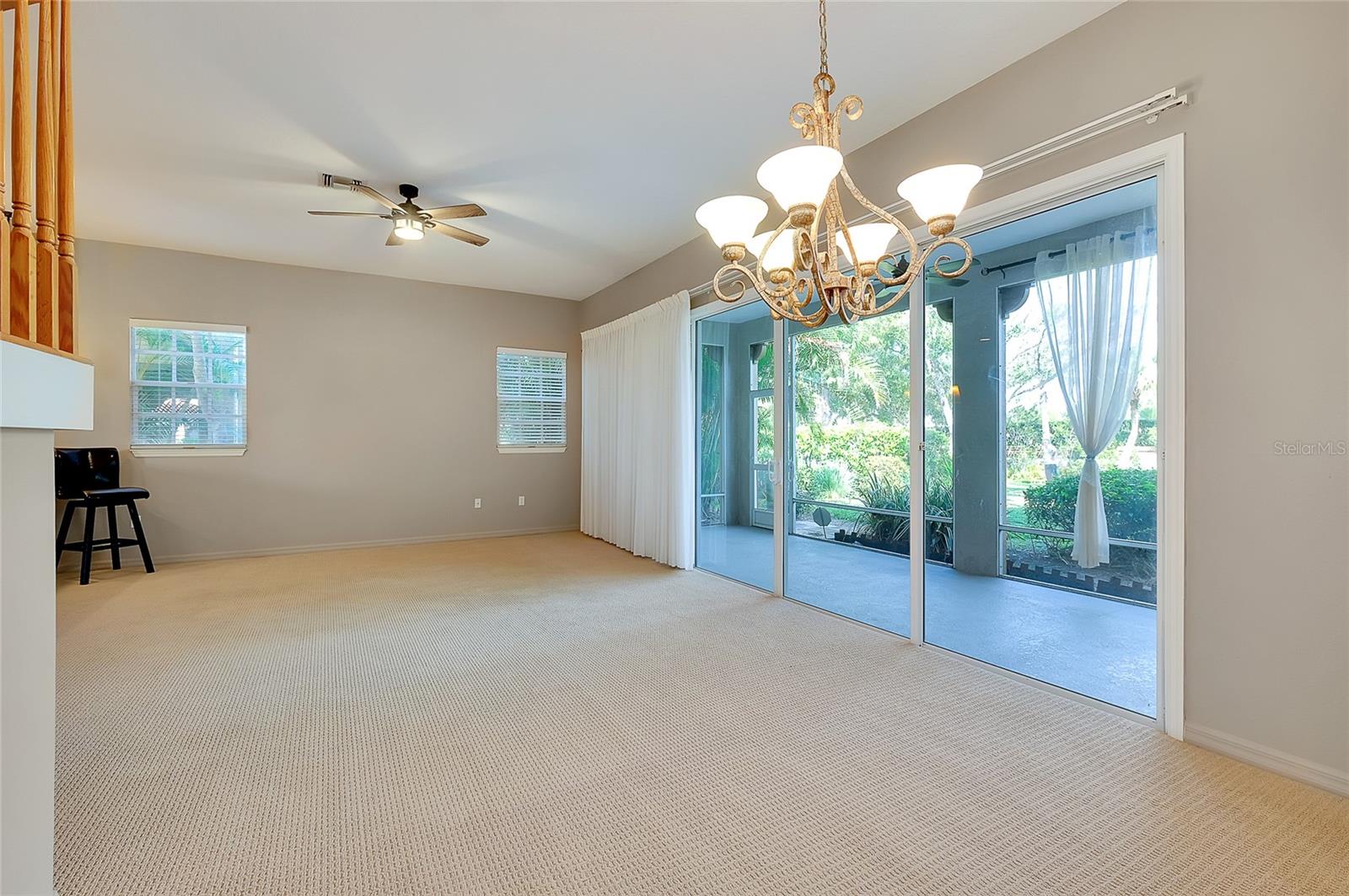 3975 Square East Unit 9, Sarasota, FL 34238