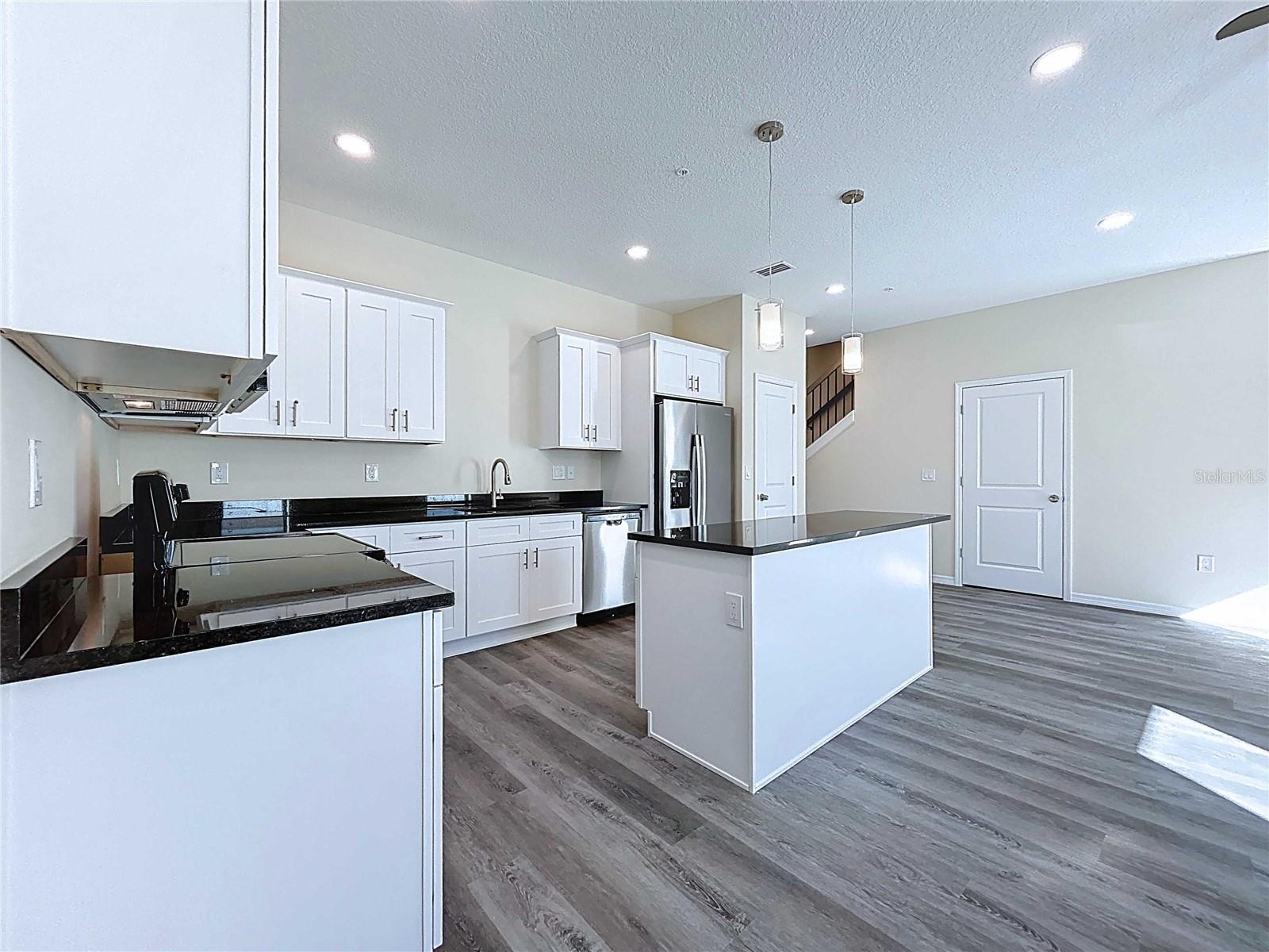 4368 Cambio Gardens Court, Tampa, FL 33610