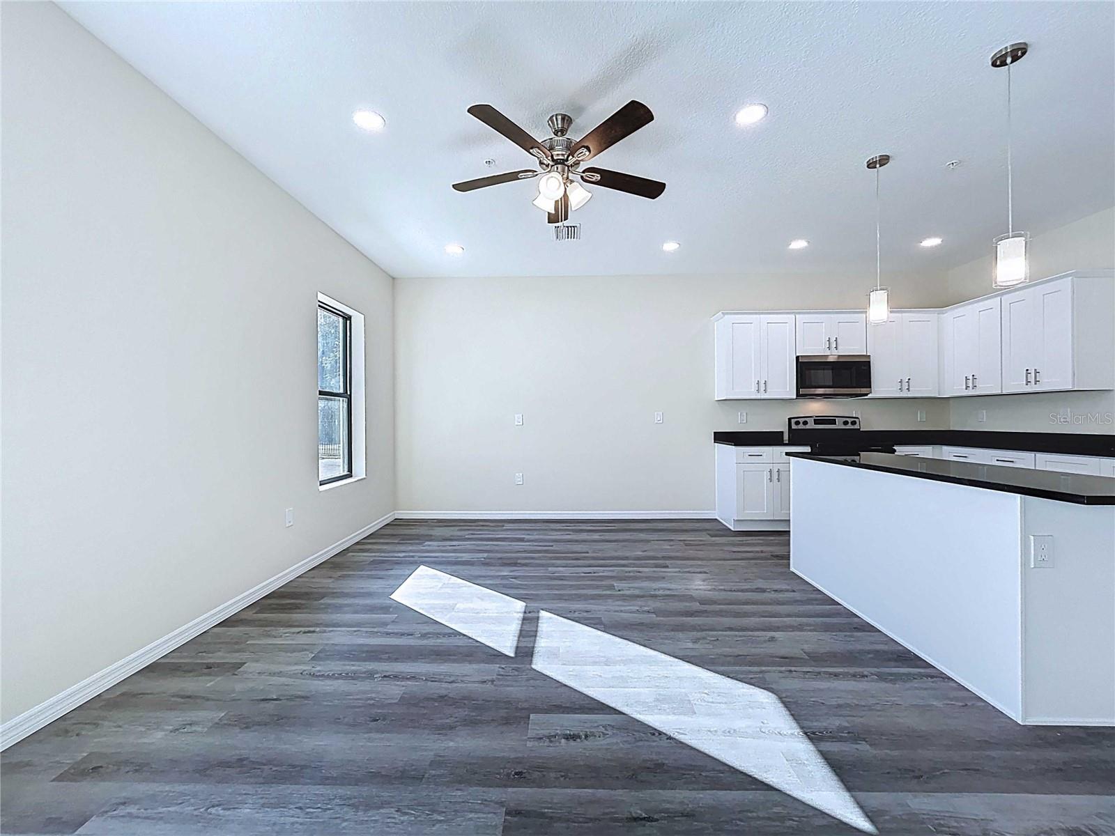 4368 Cambio Gardens Court, Tampa, FL 33610