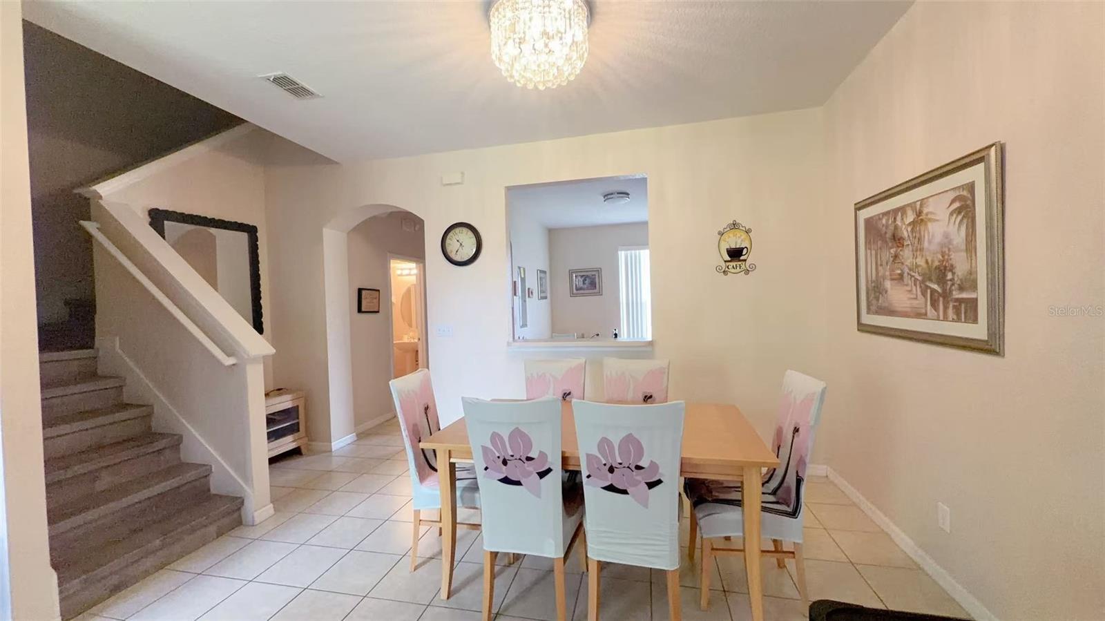 5702 Delorean, Kissimmee, FL 34746