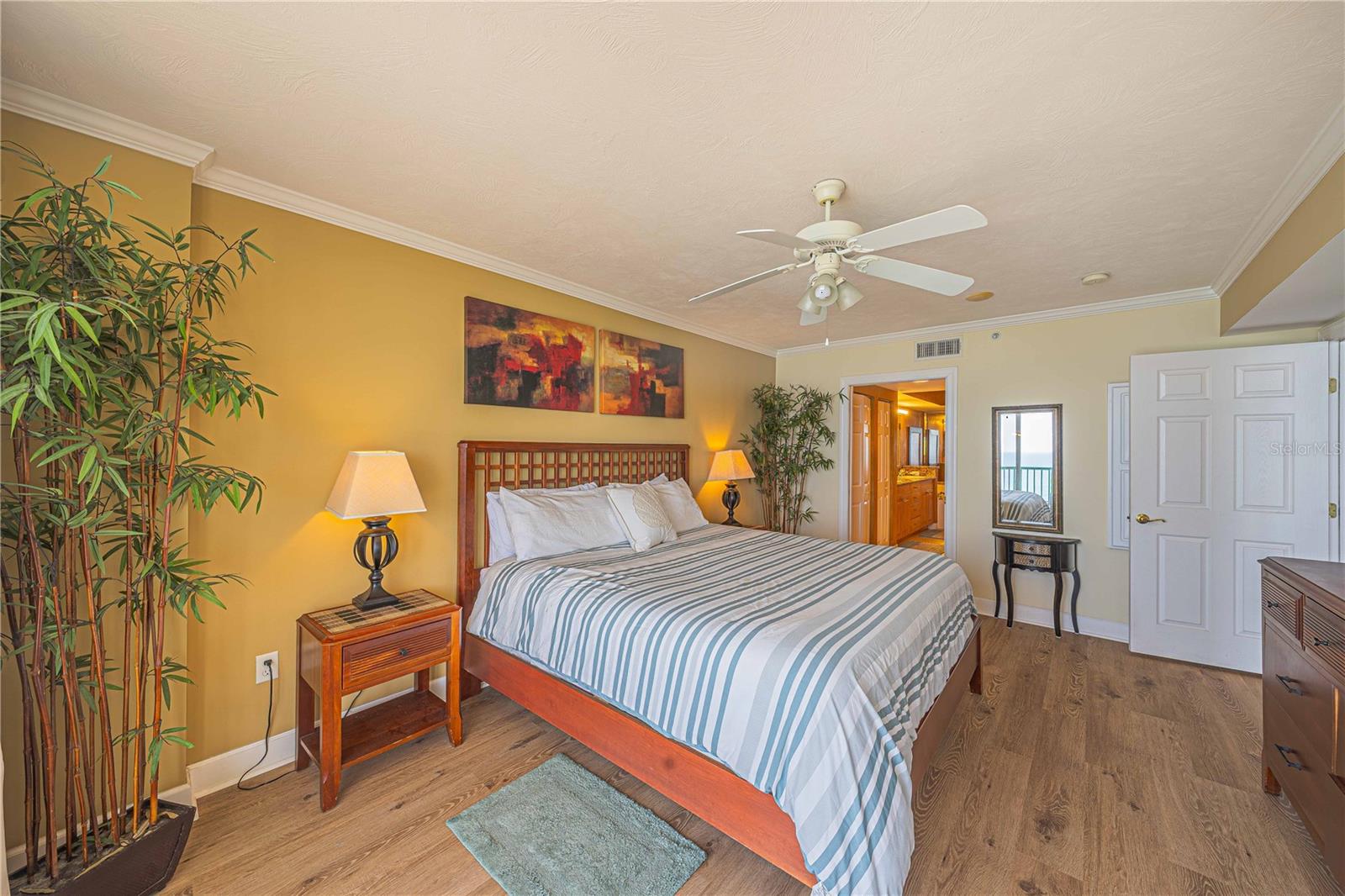 3315 Atlantic Unit 1707, Daytona Beach Shores, FL 32118