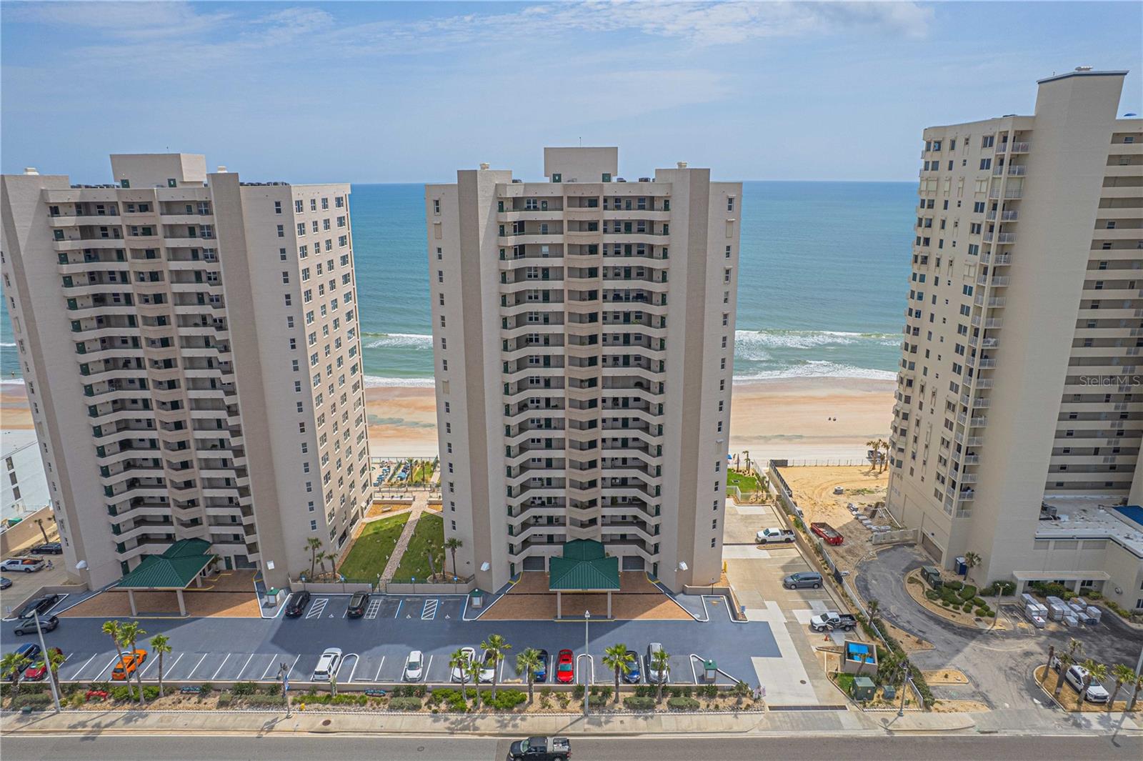 3315 Atlantic Unit 1707, Daytona Beach Shores, FL 32118