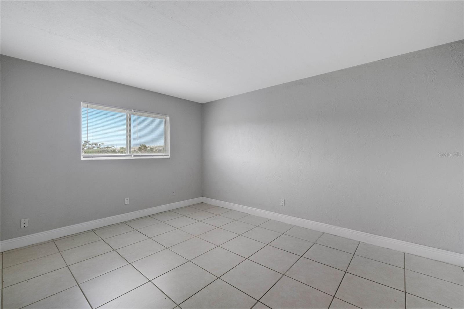 900 Peninsula Unit 207, Daytona Beach, FL 32118