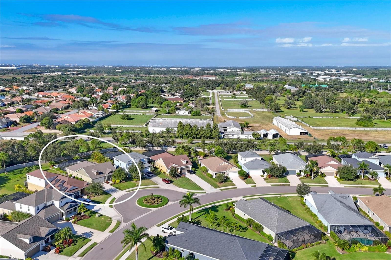 7040 White Willow, Sarasota, FL 34243