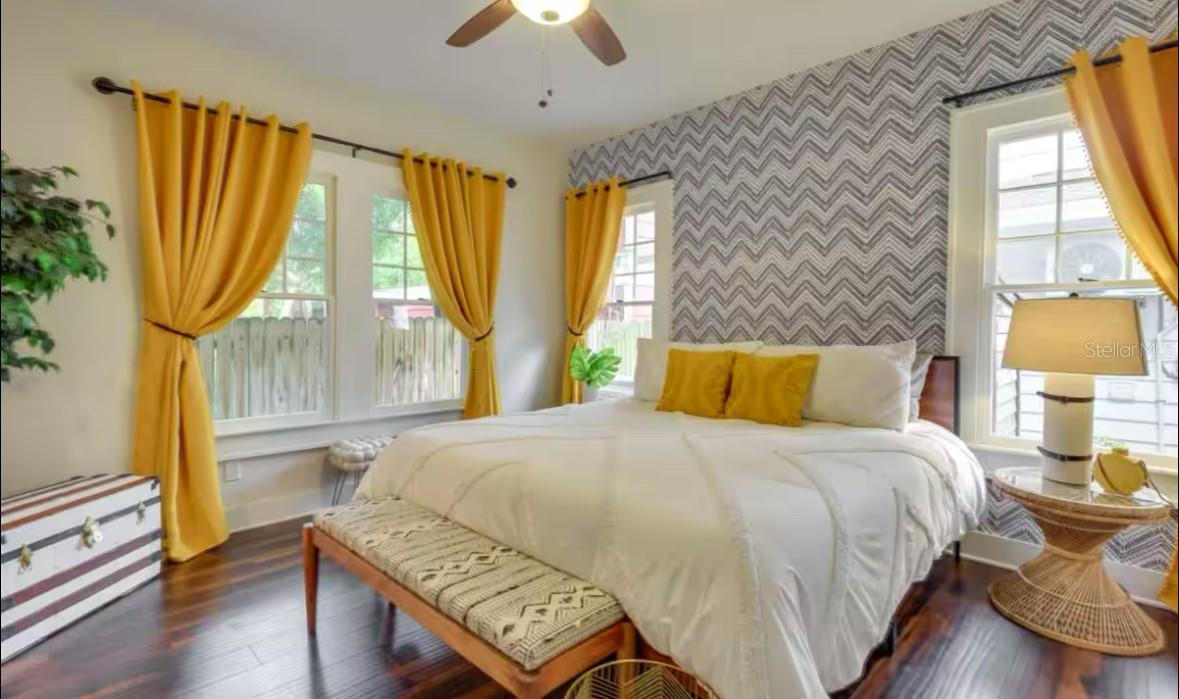 618 19th, Bradenton, FL 34205