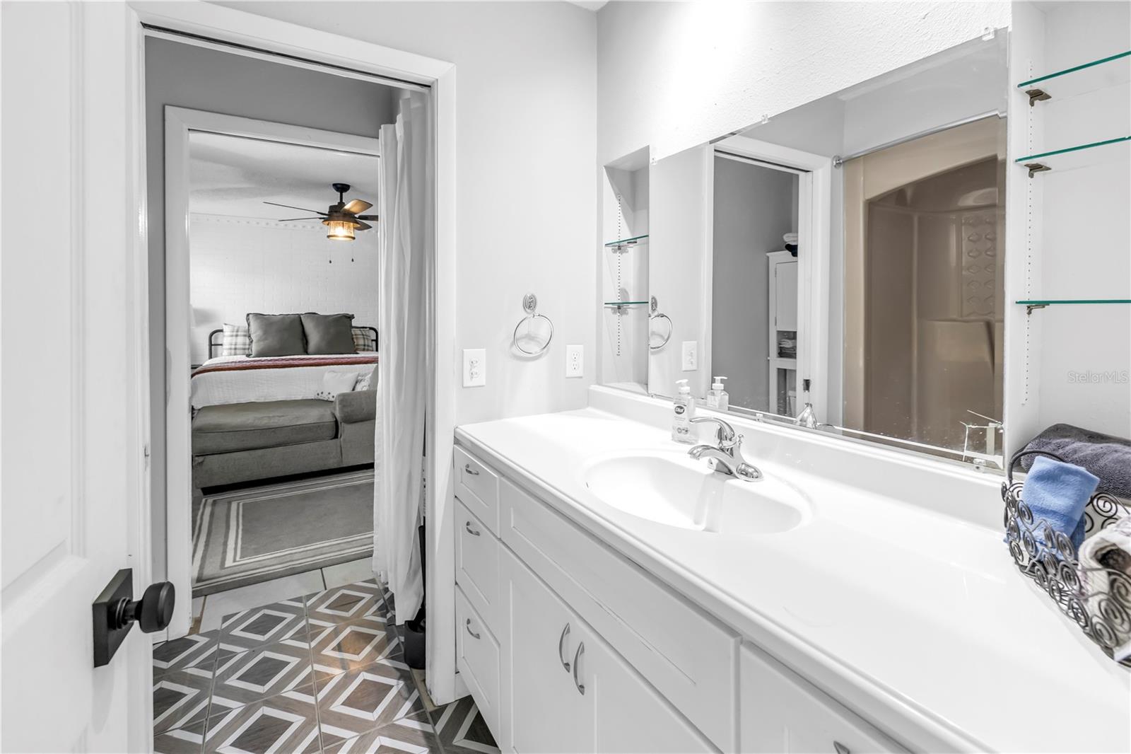 4078 Groveland, Sarasota, FL 34231