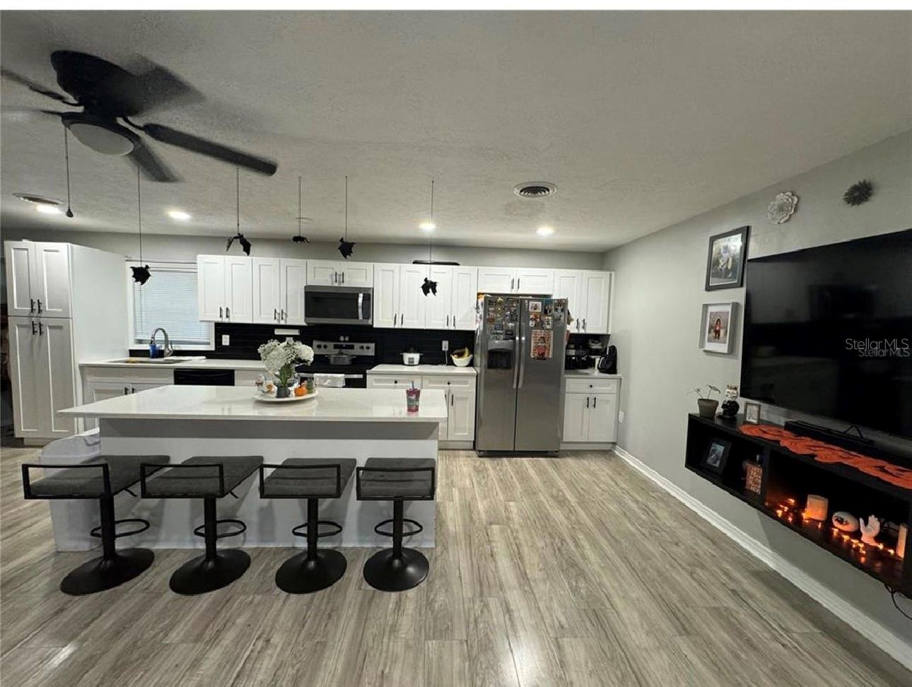 5832 Holmes, Orlando, FL 32808