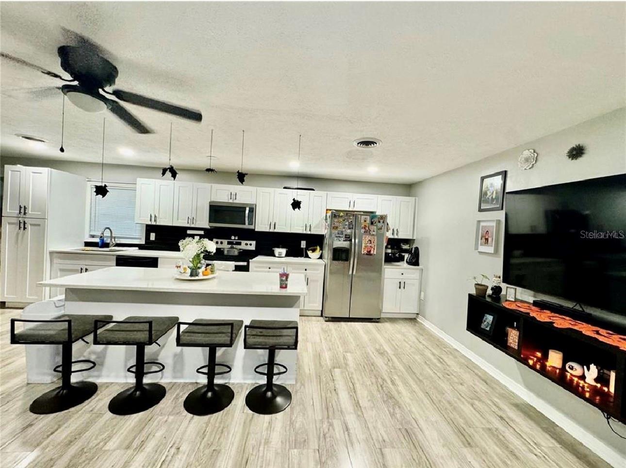 5832 Holmes, Orlando, FL 32808