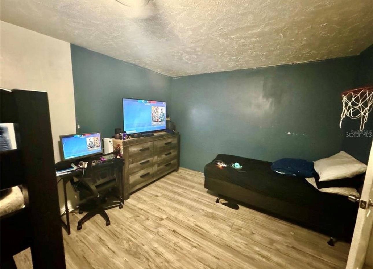 5832 Holmes, Orlando, FL 32808