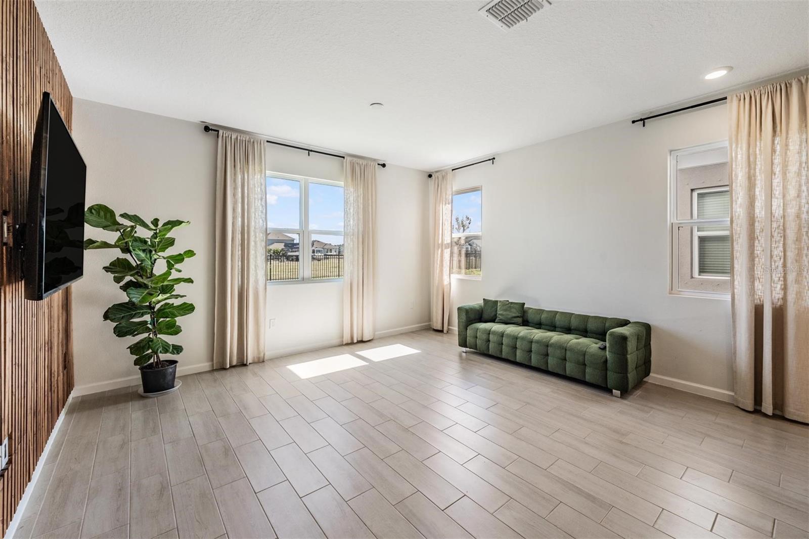 6276 Golden Beach, Apollo Beach, FL 33572