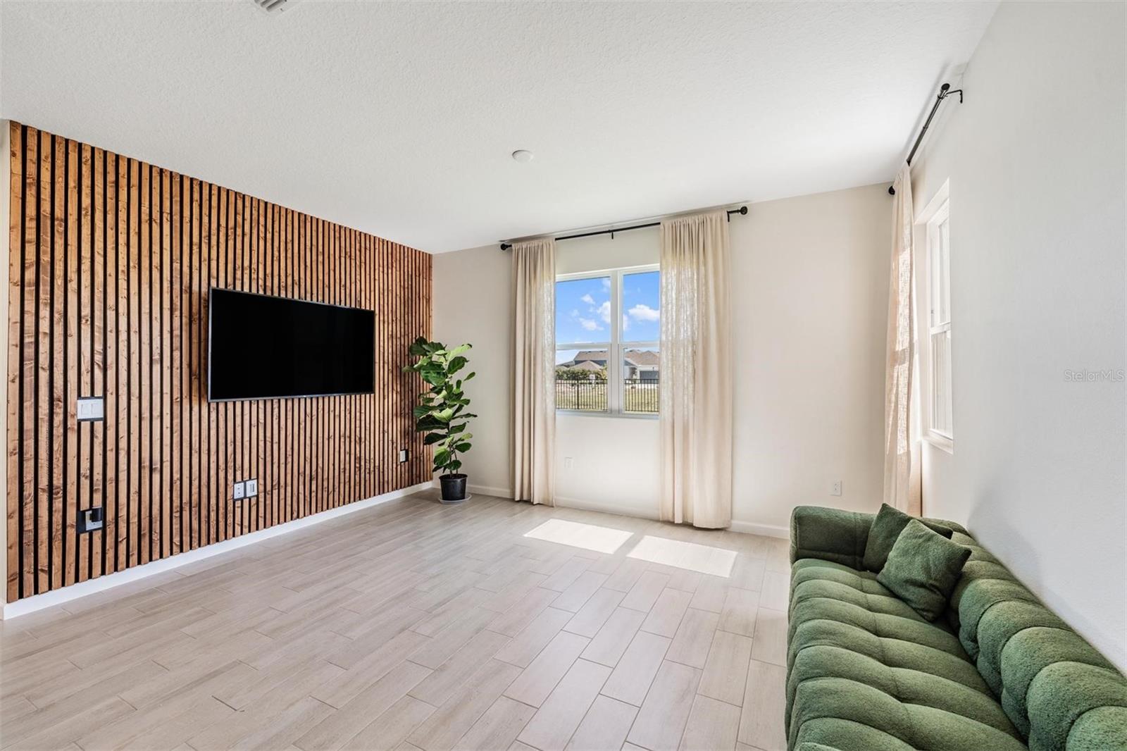 6276 Golden Beach, Apollo Beach, FL 33572