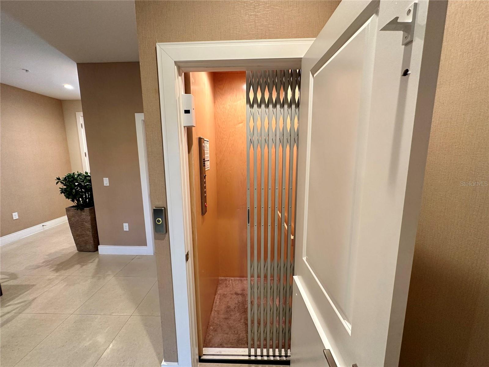 3181 Brasilia, Kissimmee, FL 34747