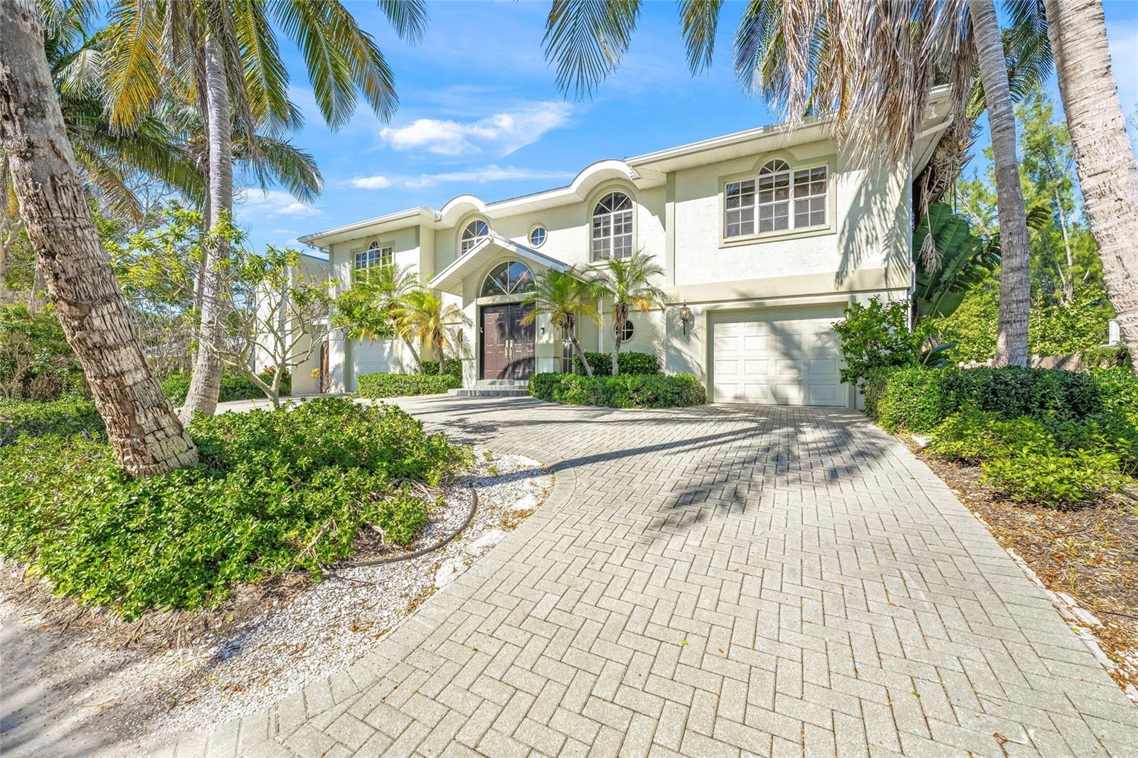 569 Juan Anasco, Longboat Key, FL 34228