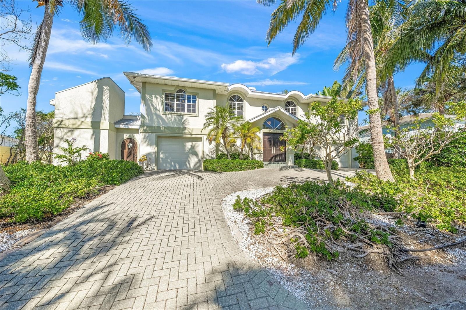 569 Juan Anasco, Longboat Key, FL 34228