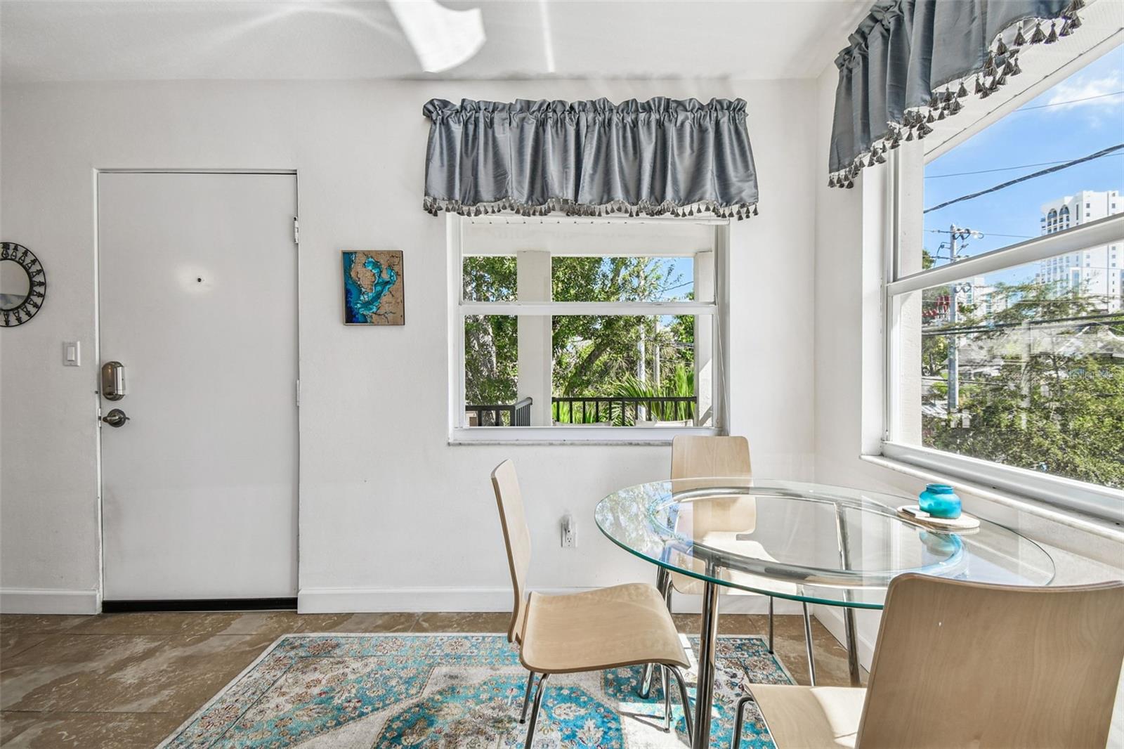 210 6th Unit 9, St Petersburg, FL 33701