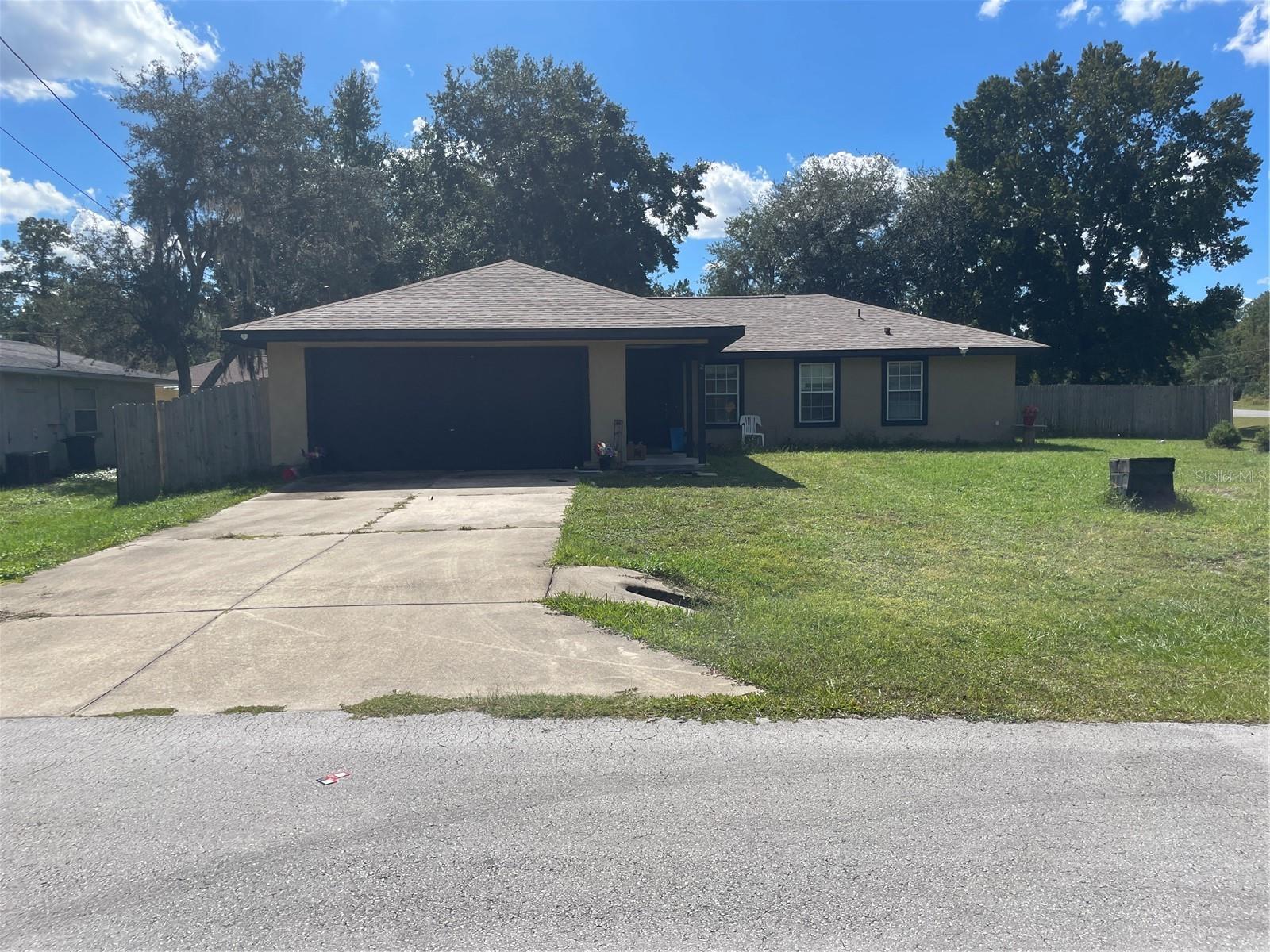 2 Redwood Track, Ocala, FL 34472