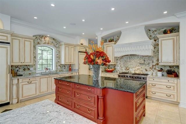 829 Bruce, Clearwater Beach, FL 33767