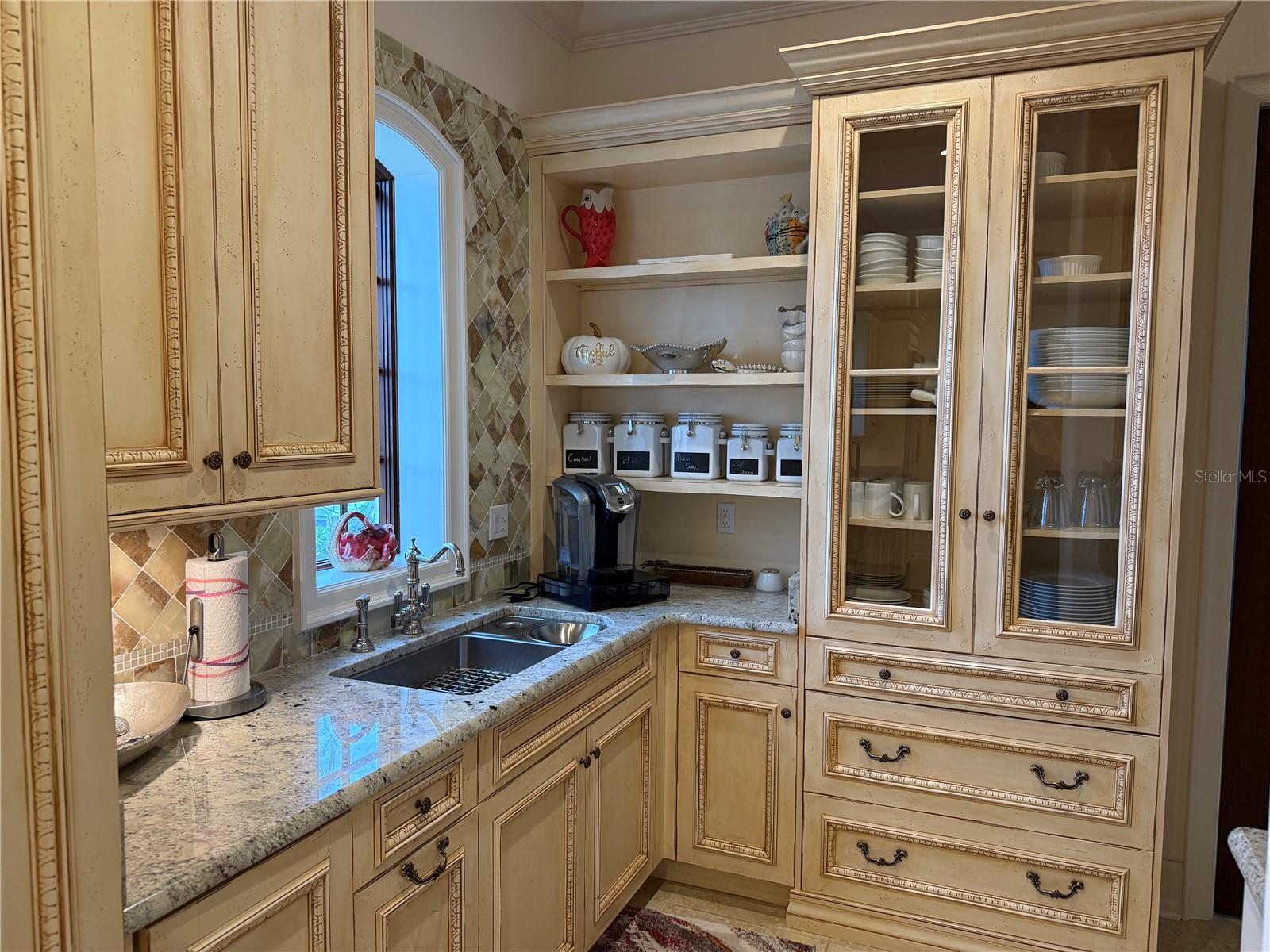 829 Bruce, Clearwater Beach, FL 33767