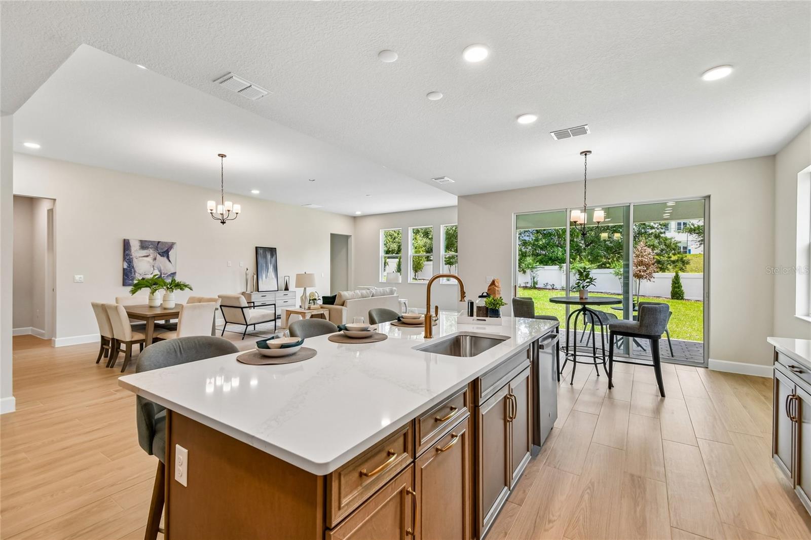 3326 Wolf Lake, Apopka, FL 32712