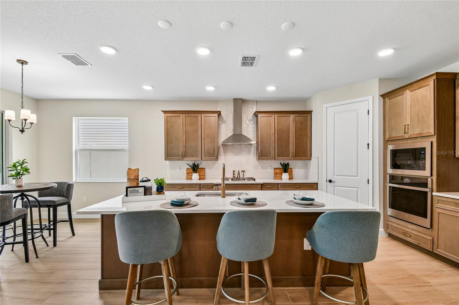 3326 Wolf Lake, Apopka, FL 32712