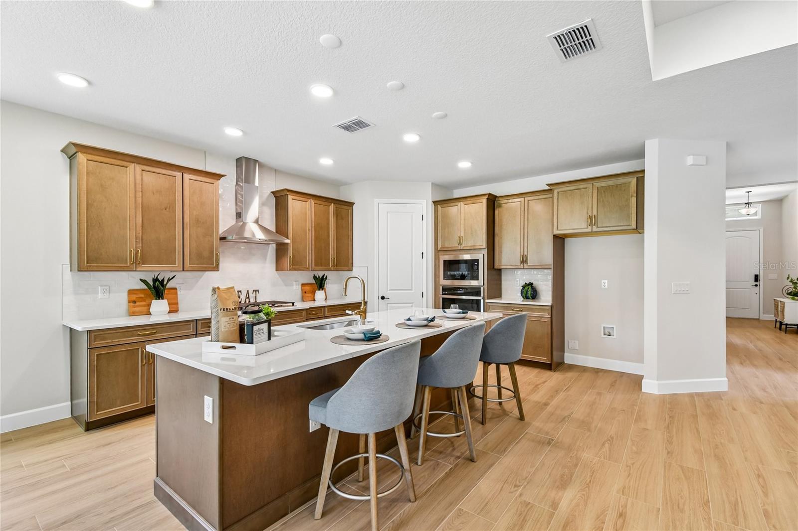 3326 Wolf Lake, Apopka, FL 32712