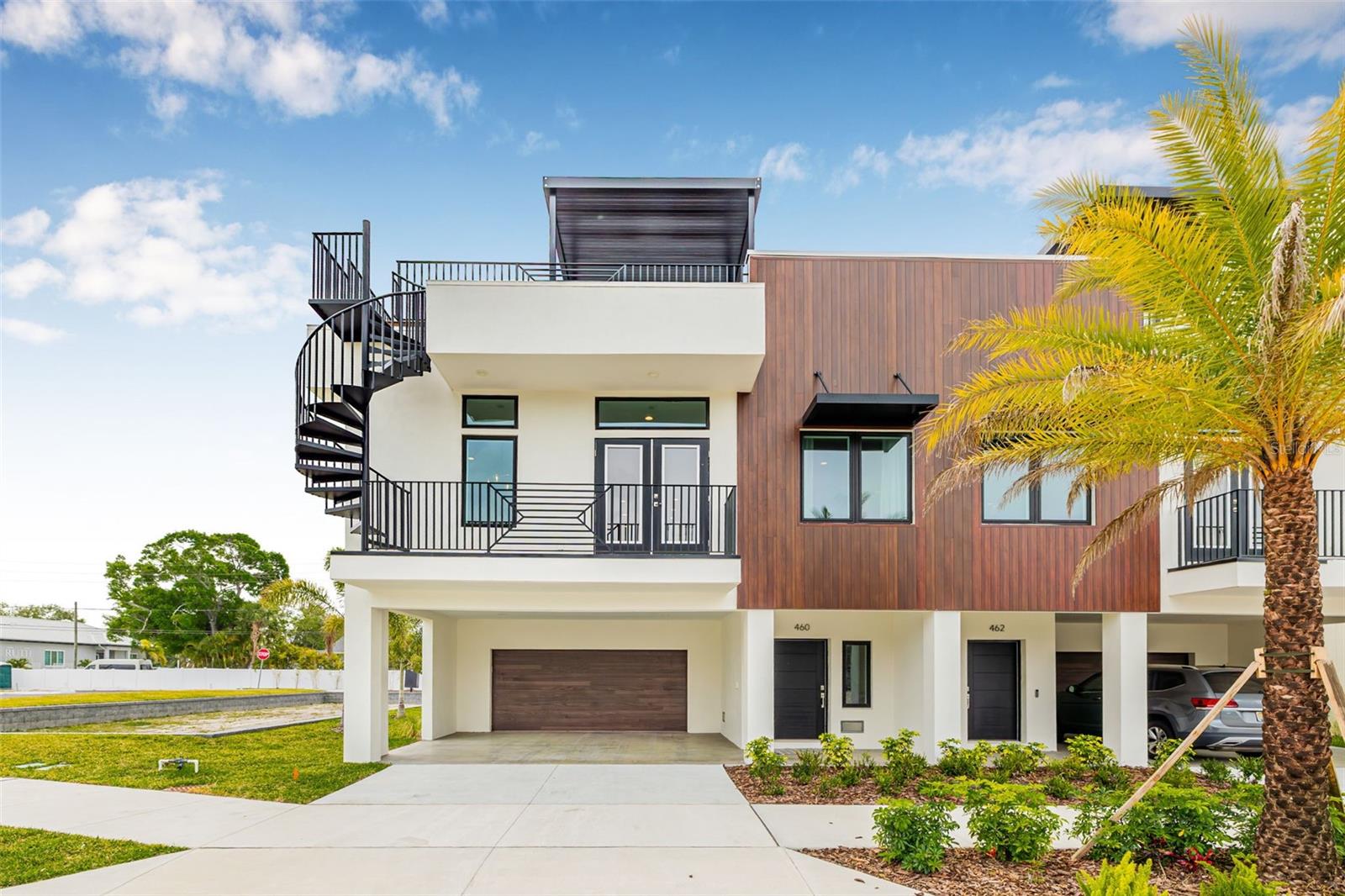490 87th Avenue North, St Petersburg, FL 33702
