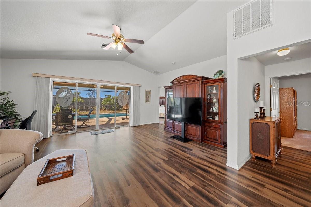 364 Lake Suzanne, Lake Wales, FL 33859