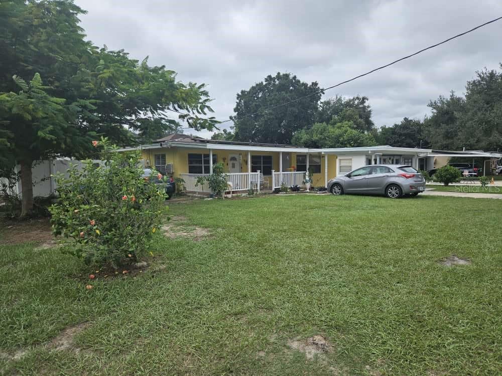 3902 Castell, Orlando, FL 32810
