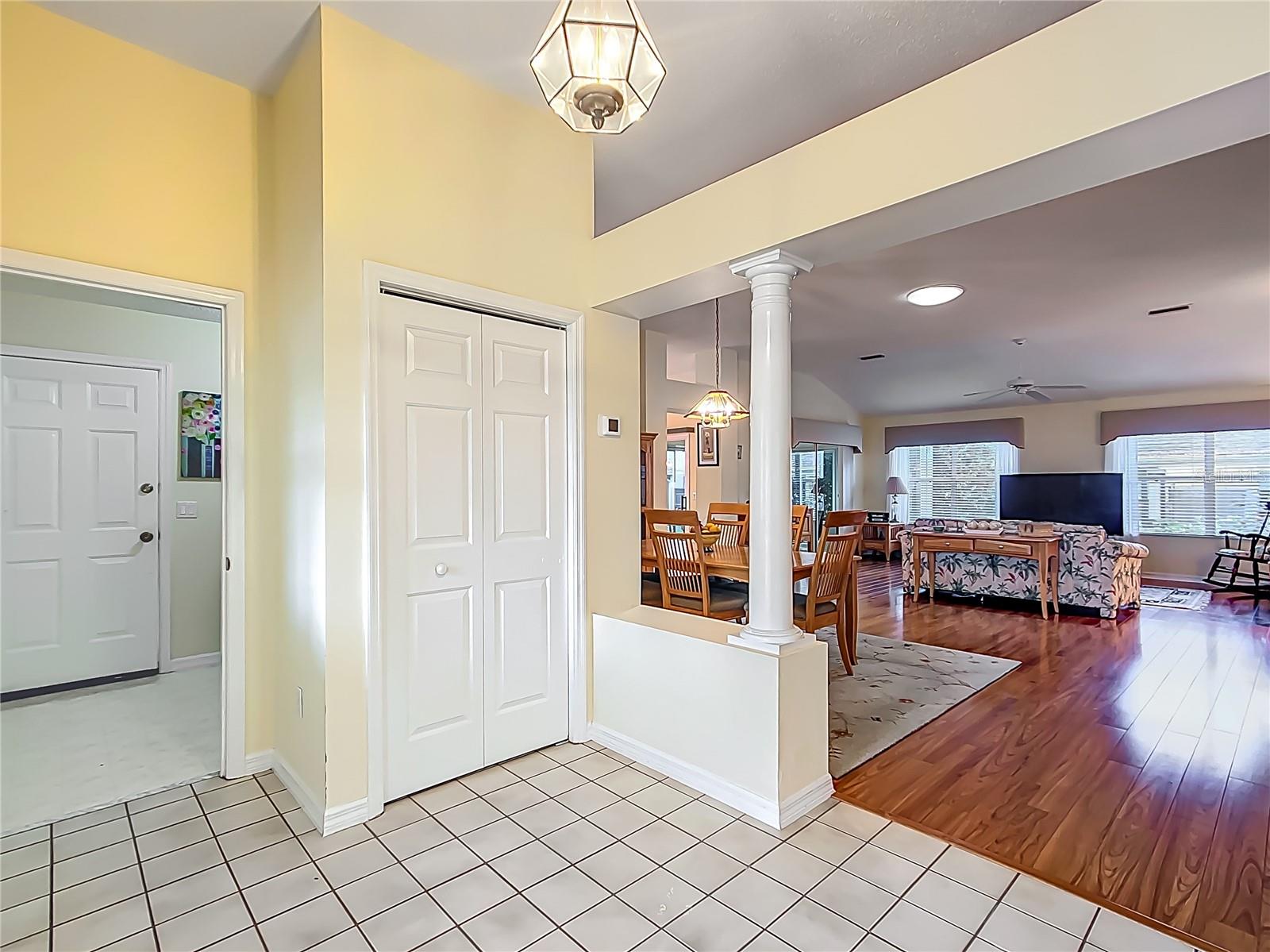 208 Desota, Lady Lake, FL 32159
