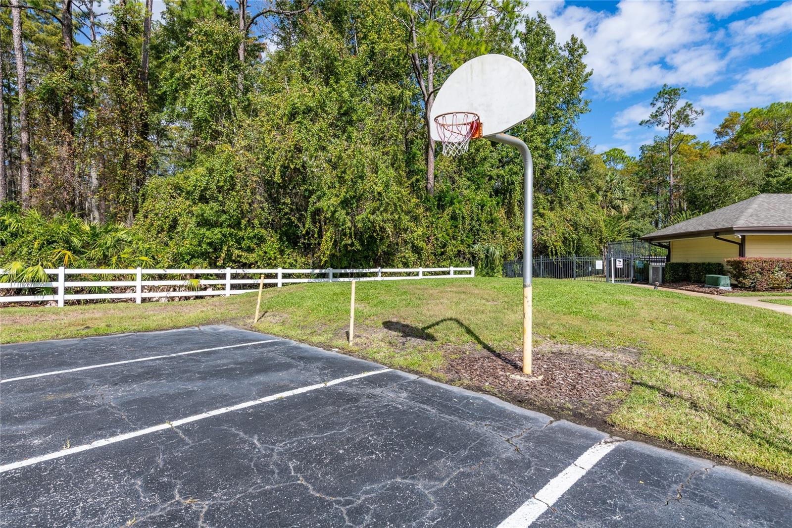 42 Huntington, Ormond Beach, FL 32174