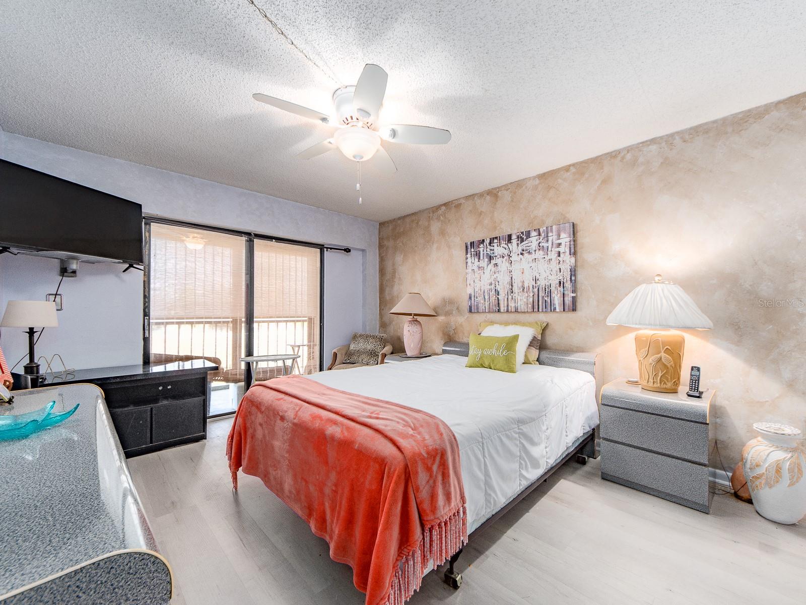 9490 Harbor Greens Unit 305, Seminole, FL 33776