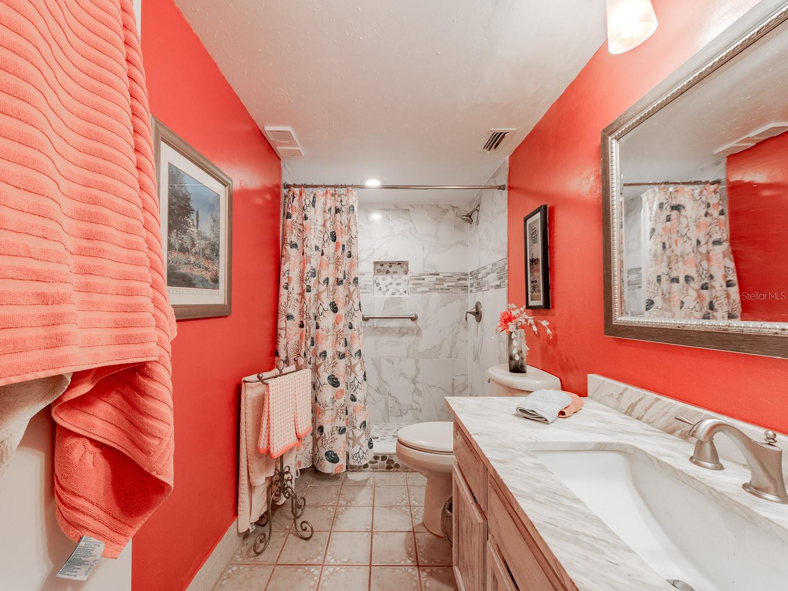 9490 Harbor Greens Unit 305, Seminole, FL 33776